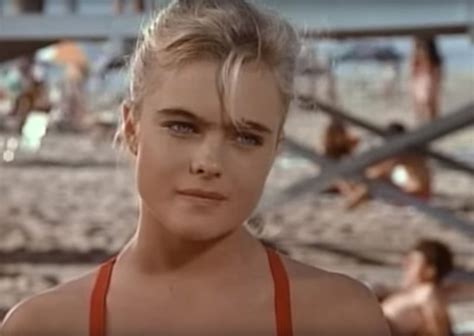 erika eleniak 90s|Original Baywatch Cast: See the Stars of the Iconic。